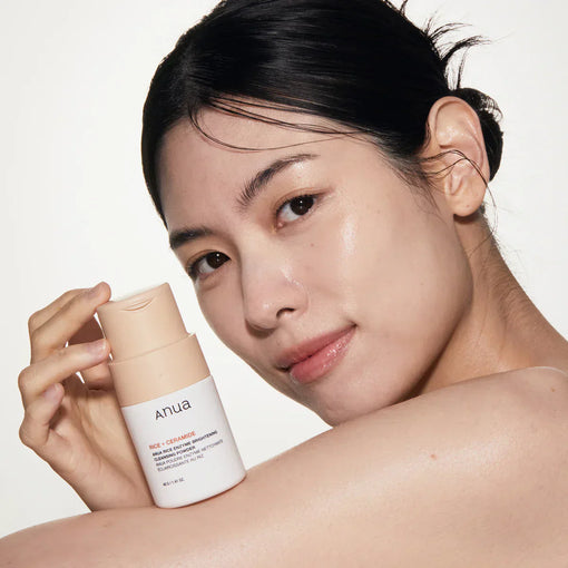 Poudre enzymatique pour le visage: une exfoliation douce aux résultats visibles